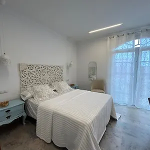 casa-daniella-vivienda-b.in-canary-islands.com/